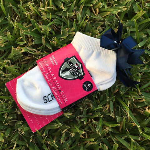 White ankle socks with navy bows (2 pairs)