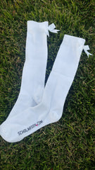 White knee-high socks with white bows (2 pairs)